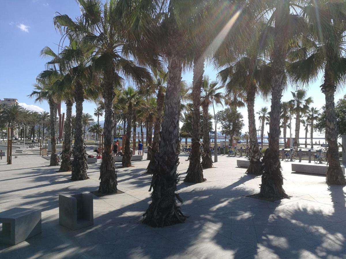Appartamento Piso Nuevo Al Lado De La Playa Málaga Esterno foto